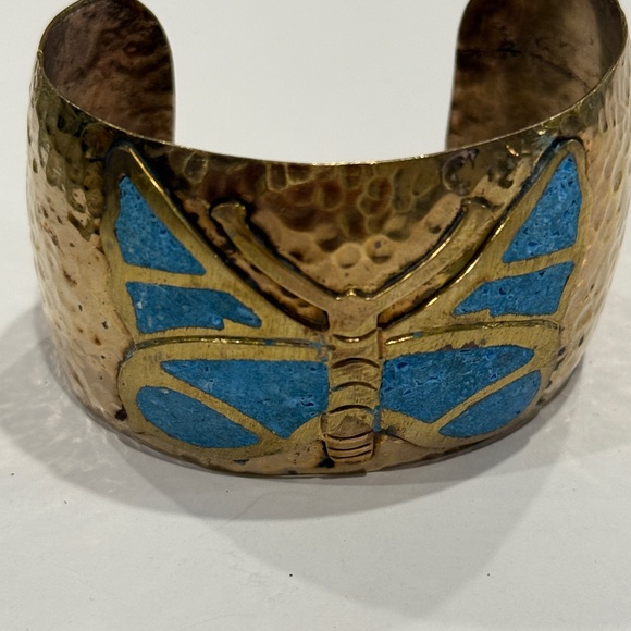 🦋 Magical Artisan Butterfly Cuff – Handmade Bronze Beauty from Mexico 🇲🇽❤️🦋🦋 - Picture 3 of 14